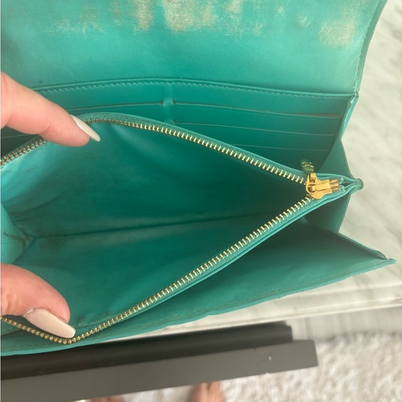 Authentic Louis Vuitton wallet - Picture 5 of 5
